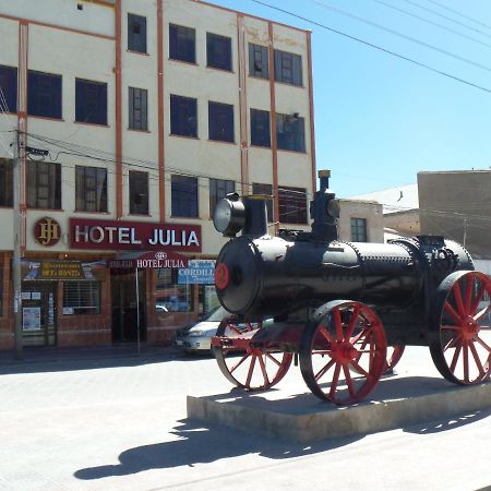 Julia Plaza Hotel Uyuni Exterior photo